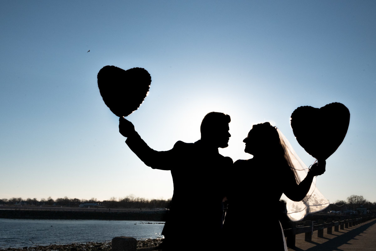 wedding photo
first look in the marine 
silhouette wedding photo
Vanessa Trettel Photography