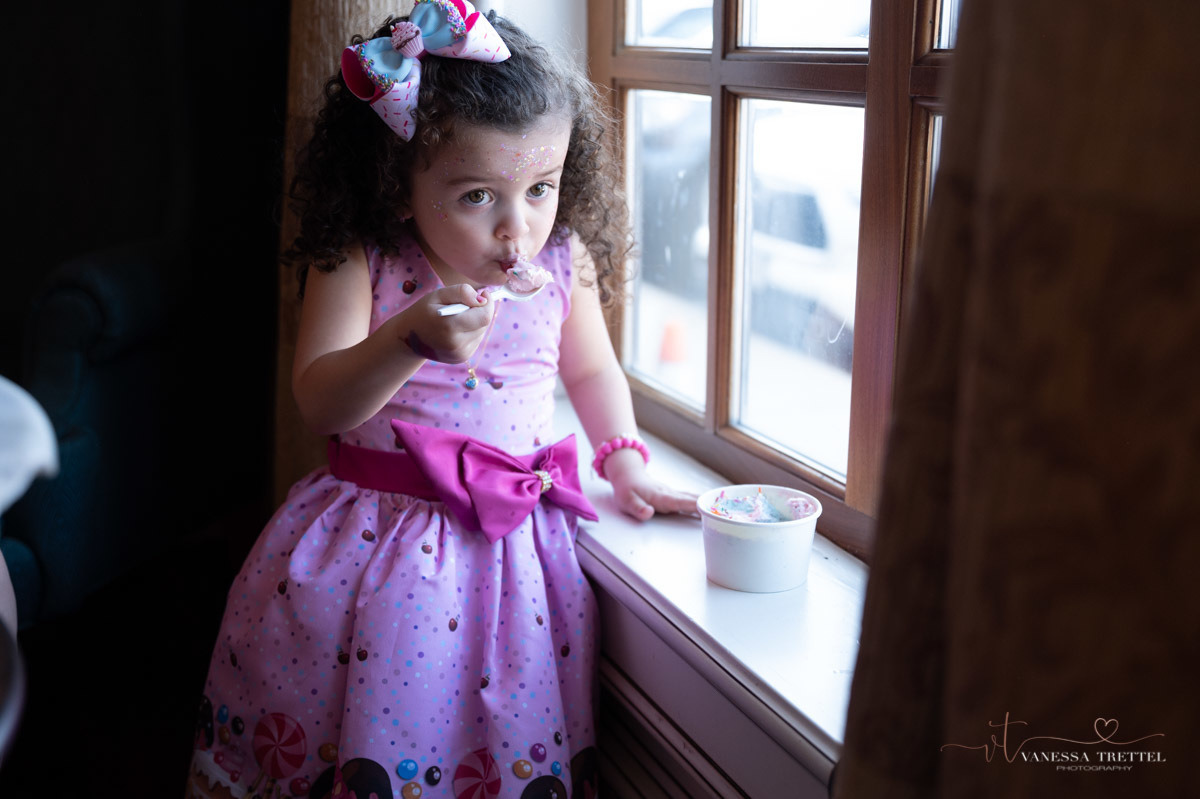 3rd Birthday Party
 candy party decoration
kids photographer
Vanessa Trettel Photography