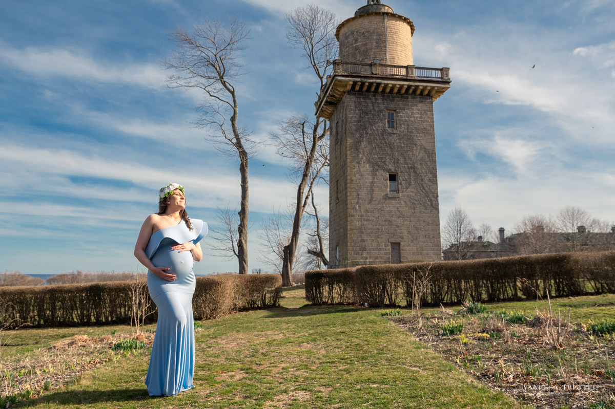 Eolia Mansion at Harkness State Park
Maternity Photo
Blue dress
Vanessa Trettel Photography