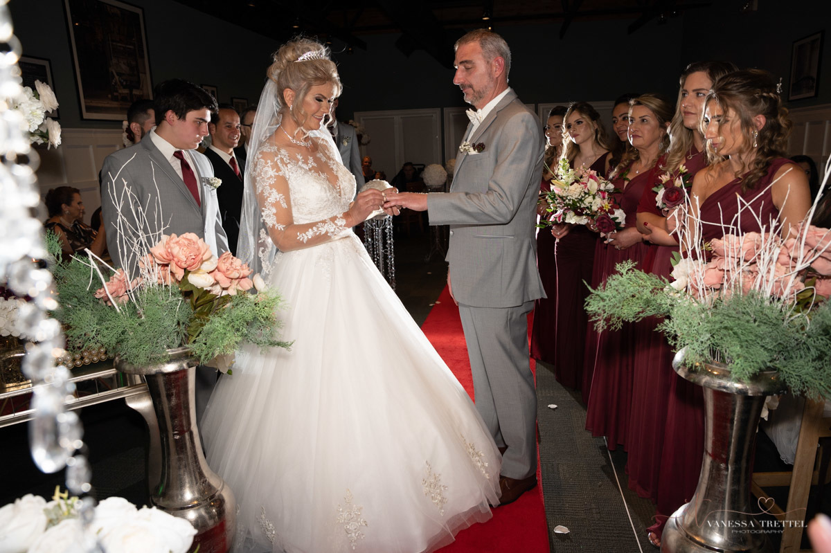 Wedding photographer in CT
wedding in the restaurant
wedding dress
civil wedding
Bridesmaids with red dress
Vanessa Trettel Photography