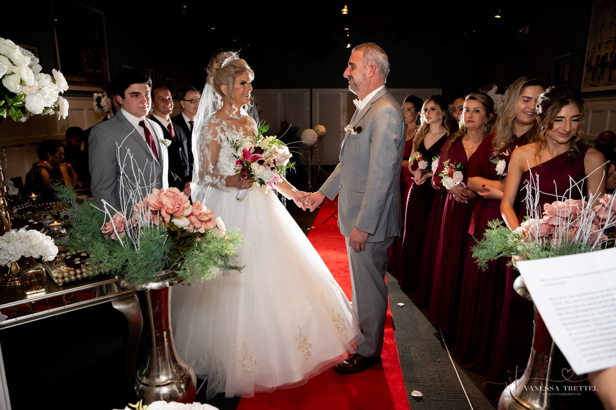 Wedding photographer in CT
wedding in the restaurant
wedding dress
civil wedding
Bridesmaids with red dress
Vanessa Trettel Photography