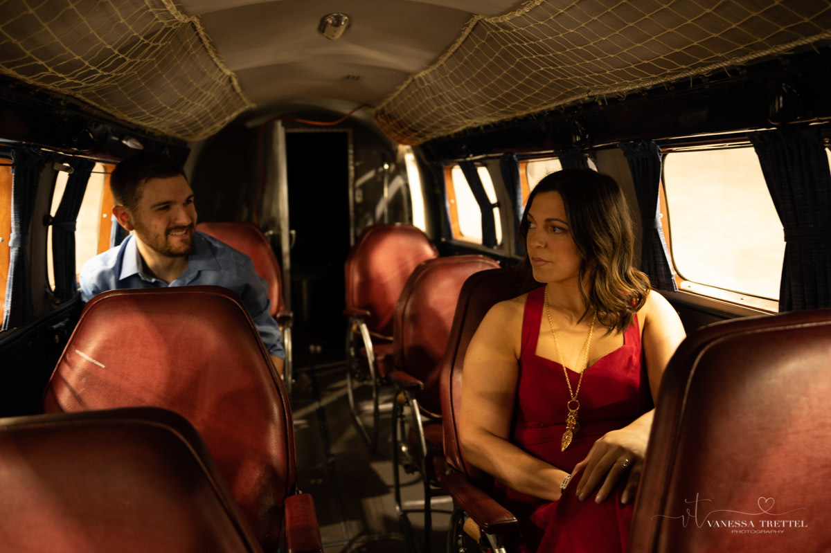 airplane engagement photo
New England Air Museum
engagement photographer
engagement photography airplane
Vanessa Trettel Photography