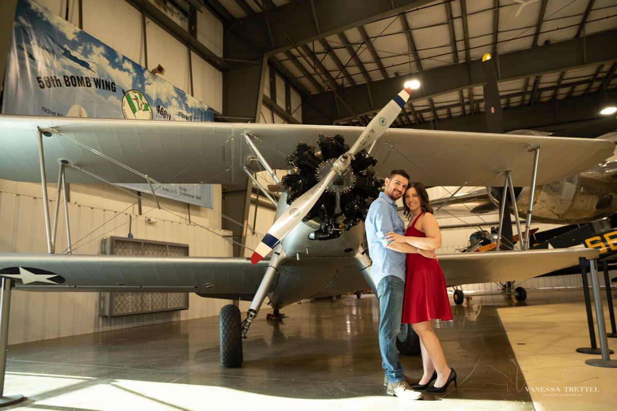 airplane engagement photo
New England Air Museum
engagement photographer
engagement photography airplane
Vanessa Trettel Photography