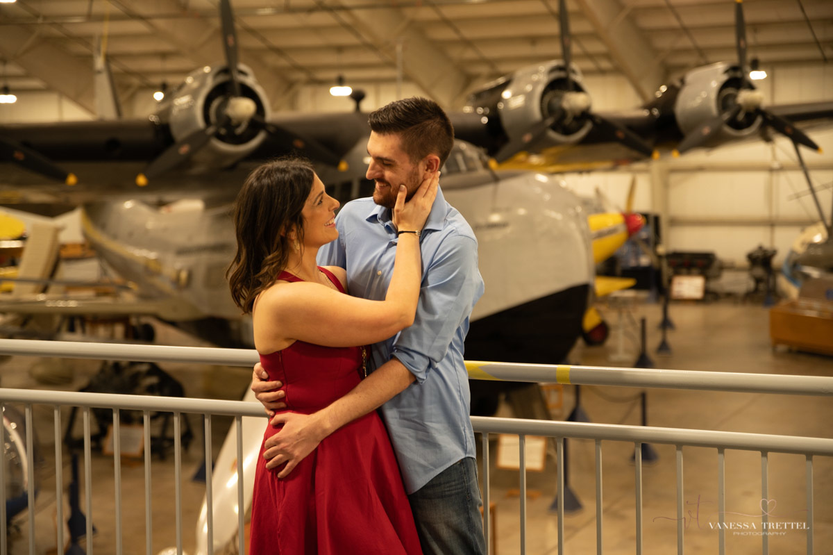airplane engagement photo
New England Air Museum
engagement photographer
engagement photography airplane
Vanessa Trettel Photography