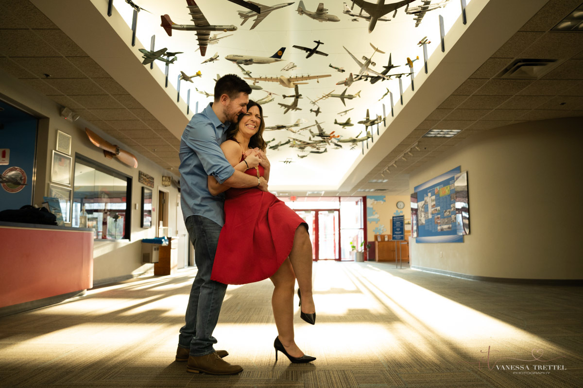 airplane engagement photo
New England Air Museum
engagement photographer
engagement photography airplane
Vanessa Trettel Photography