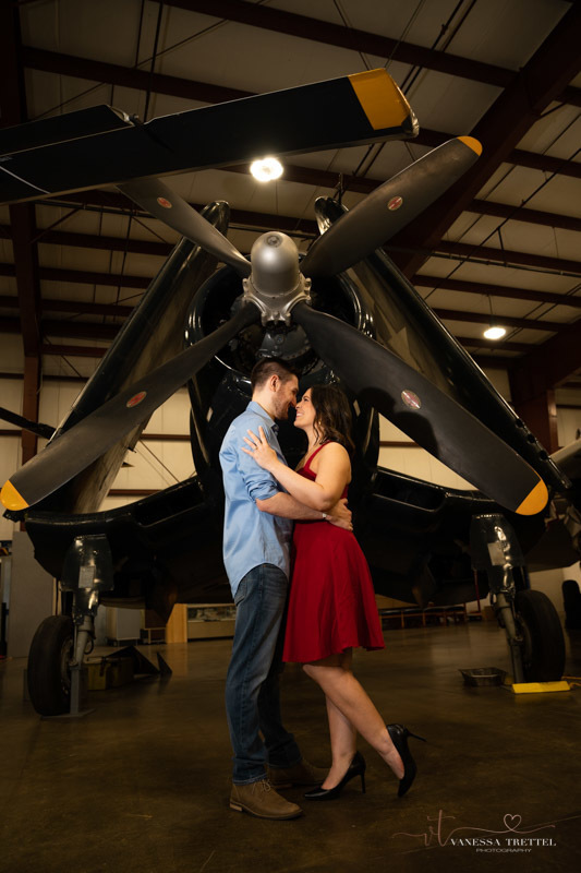 airplane engagement photo
New England Air Museum
engagement photographer
engagement photography airplane
Vanessa Trettel Photography