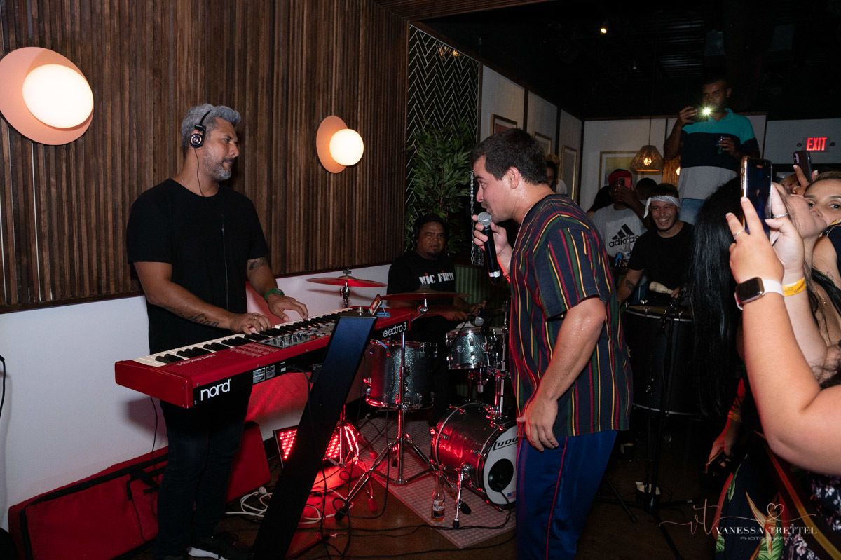 Vanessa Trettel Photography
Event photos
Thiago Martins USA
Wedding photographer
Couple photographer
Concert photographer
NYC photographer
NYC couple photographer