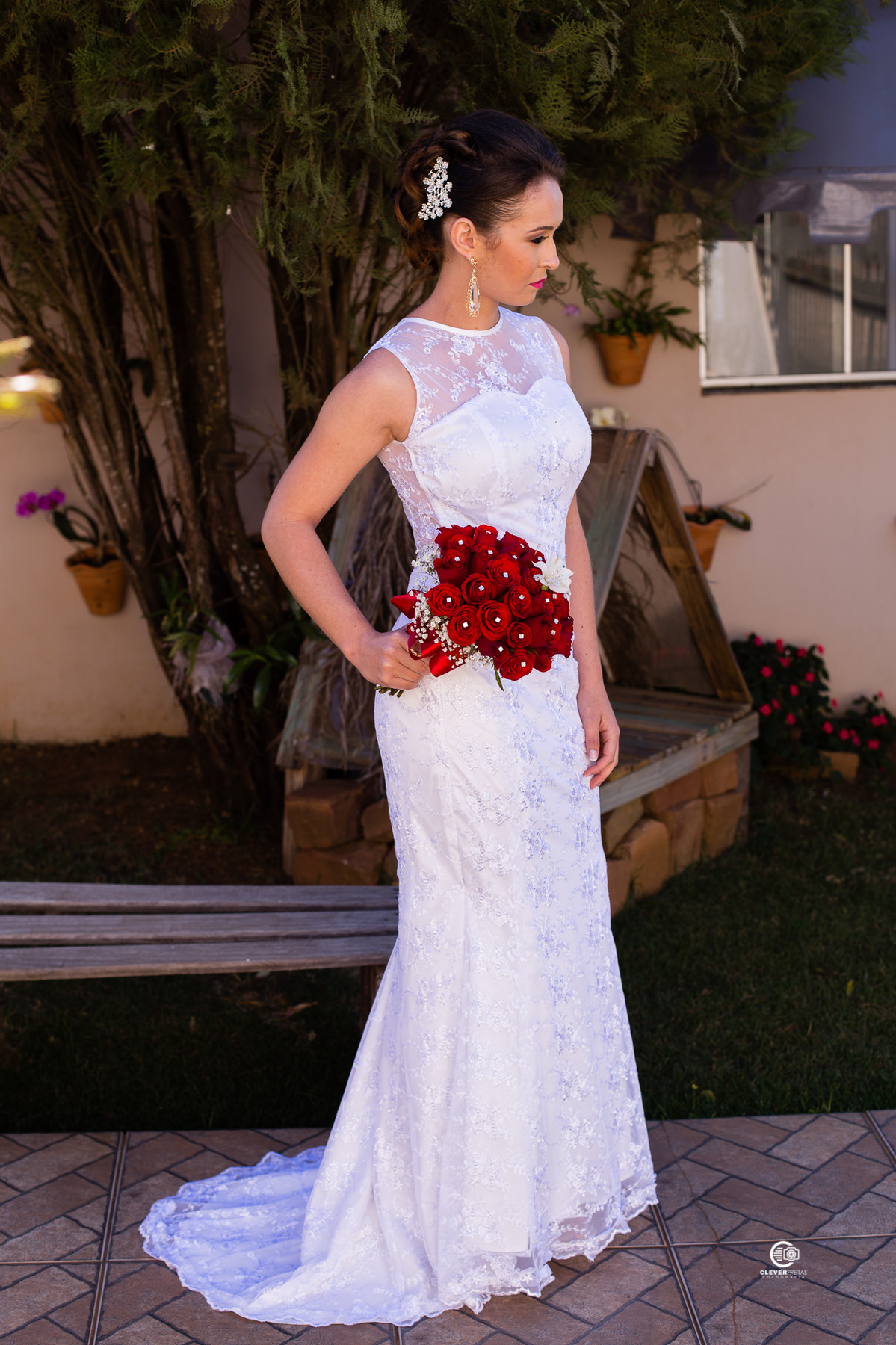 vestido para noiva para um casamento durante o dia