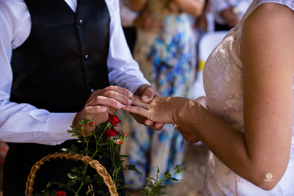 tudo perfeto no casamento em um domingo pela manha