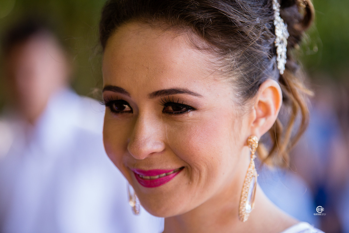 Fotografia perfeita da noiva chorando