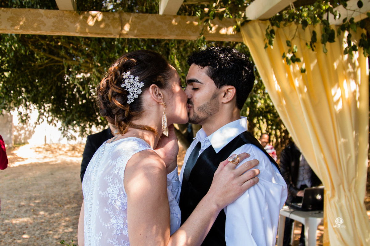 Fotografia de casamento, Noiva e Noivo Momento único para os noivos, Casamento realizado em Campo Verde MT