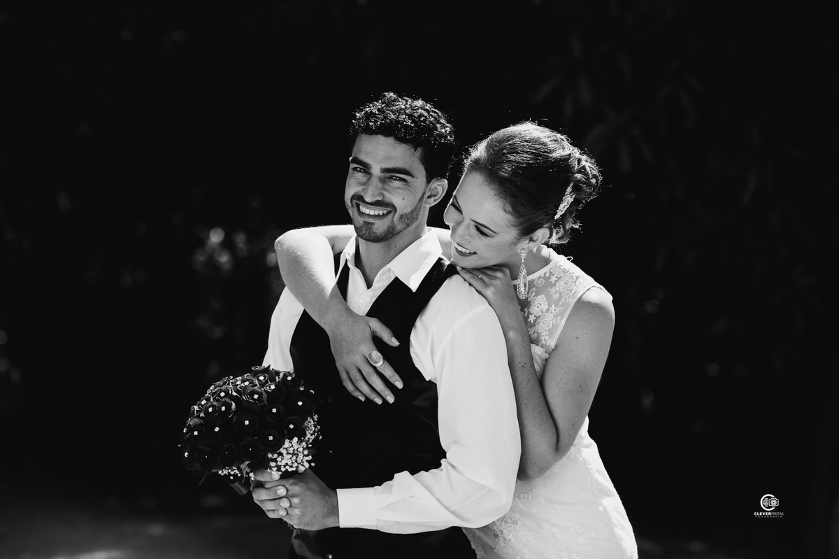 Fotografia de casamento, Noiva e Noivo Momento único para os noivos, Casamento realizado em Campo Verde MT