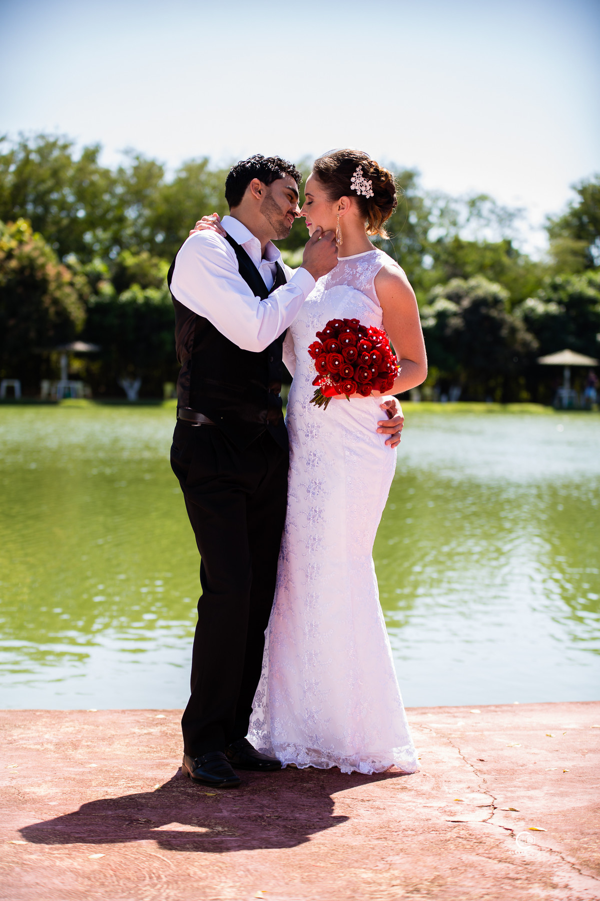 Fotografia de casamento, Noiva e Noivo Momento único para os noivos, Casamento realizado em Campo Verde MT
