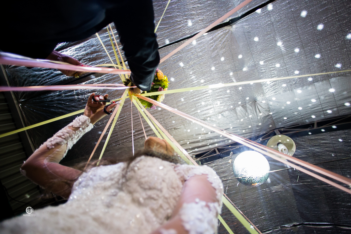 Na cidade de Rondonopolis mt a fotografia de casamento country e lindo.