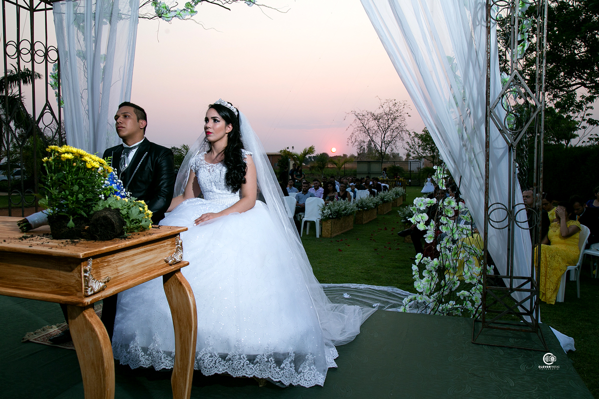 casamento ao por do sol