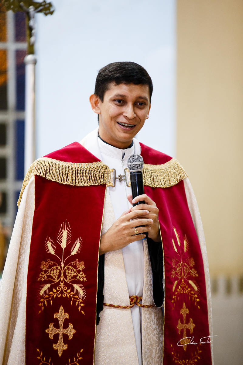 Noivo e noiva, casamento religioso, Igreja Católica, Paróquia São José Operário