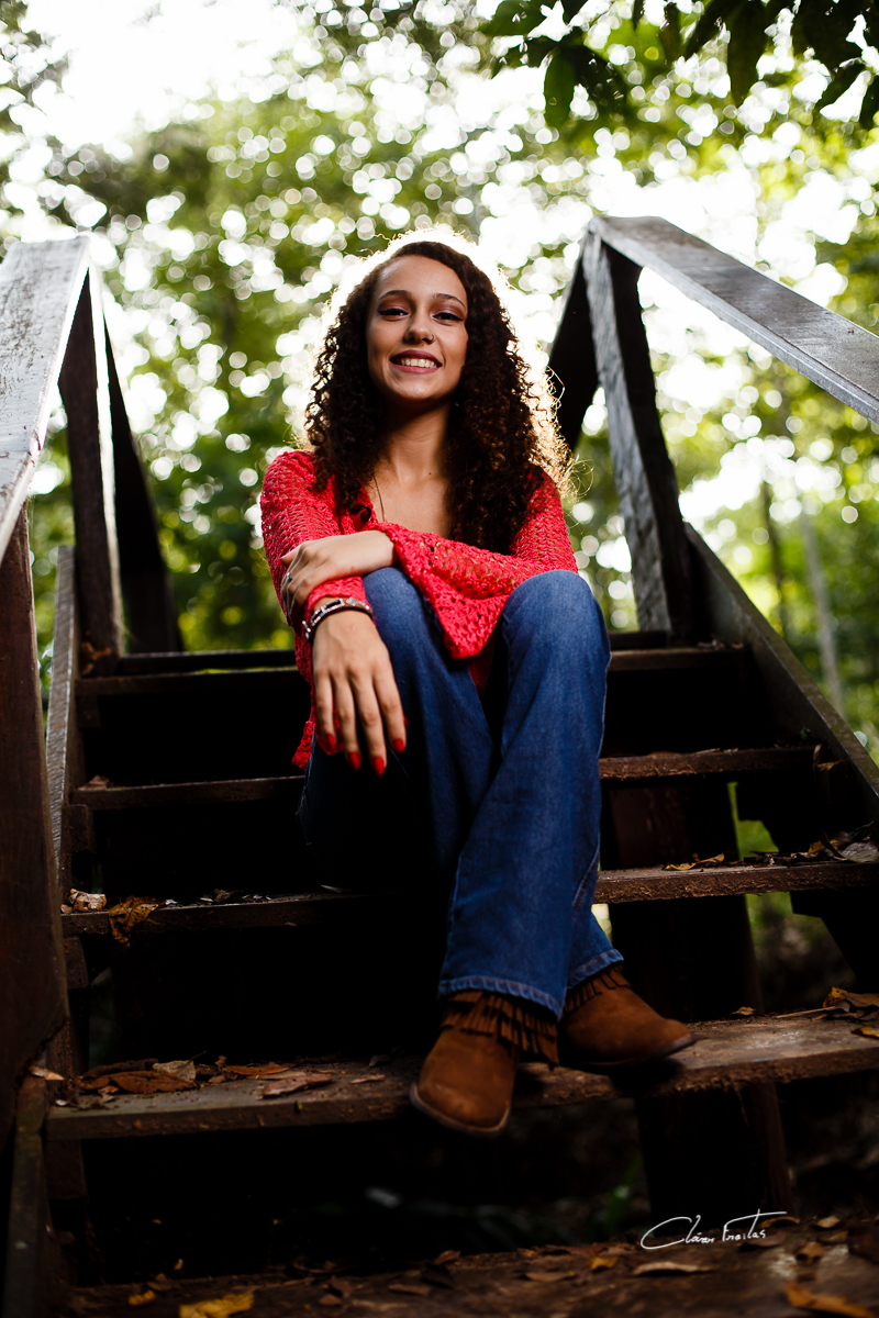 O fotografo Cléver Freitas fotografou um debutante muito linda no clube Fundação MT em Rondonópolis