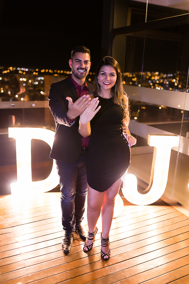 Pedido-de-casamento-noivado-Comfort-Hotel-em-Rondonópolis-MT-Ensaio-fotográfico-perfeito-com-fotografo-especializado-em-Retrato-feminino-Cléver-Freitas-Mato-Grosso