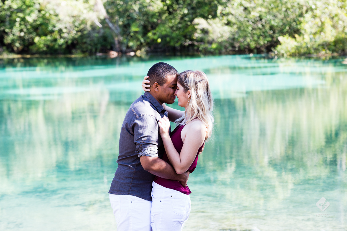 Ensaio-Fotografico-de-Mayara-Joabe-Book-de-Casal-Mato-Grosso-