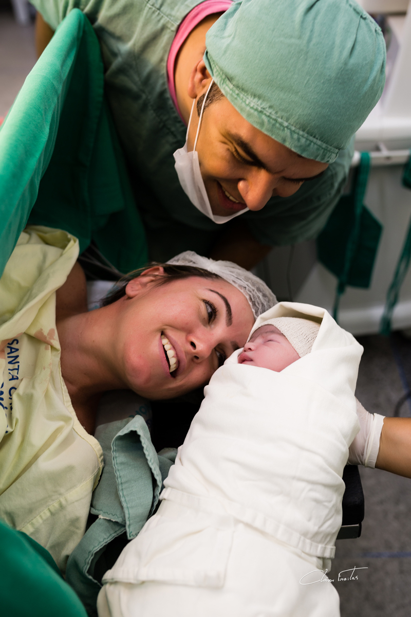 Hospital Santa Casa de Rondonópolis - MT Quinta-feira, 28 de dezembro de 2017 esse foi o dia do nascimento da linda Isabela