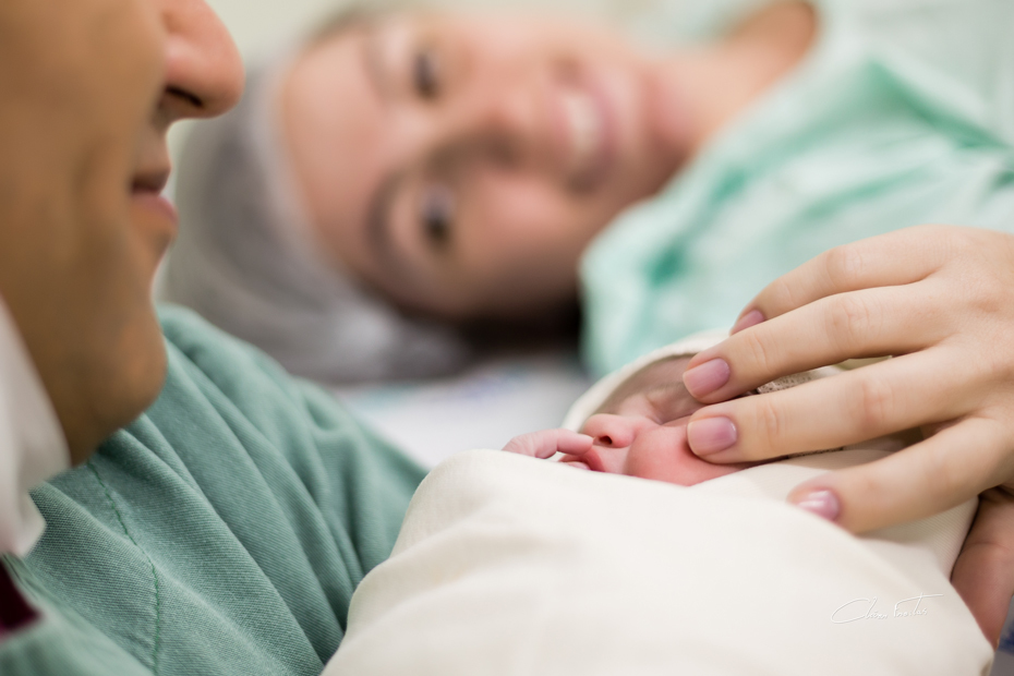 Fotografo: Cléver Freitas Mamãe: Greice Daniele Papai: Erik Valeriano Filha: Isabela Obstetra: Larissa Fonseca - Pediatra: Rafael Almeida - Parto nascimento 