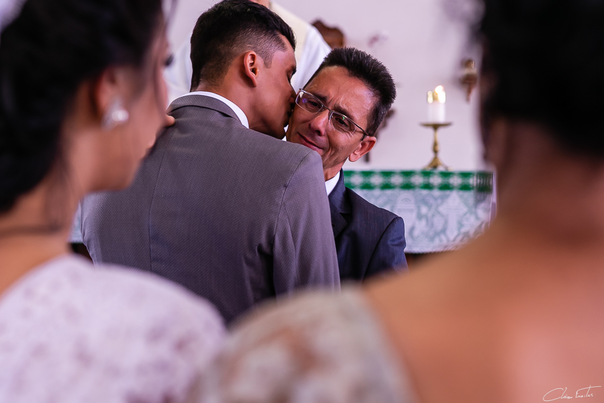 Casamento que foi realizado na Igreja Santa Crus em Rondonópolis MT