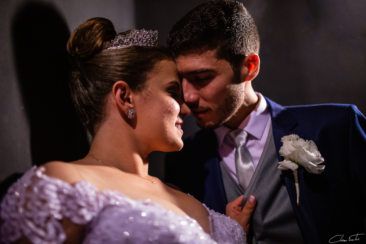 Capela N.S Rosa Mística Mato Grosso Rondonópolis-MT casamento Suzany e Igor  - Making of  do Noivo no goyano barbershop em Rondonópolis MT -  Making of da Noiva Suzany no Hotel Rios e sua Maquiadora Cristiana Almeida Makeup