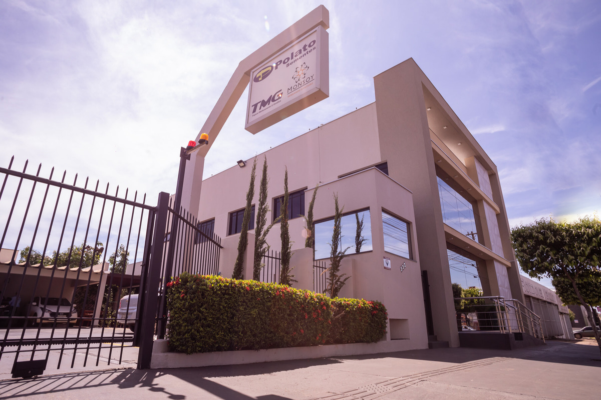 Retrato-corporativo-em-Rondonópolis-Fotografo-publicitário-Polato-Sementes-MT-Orlando-Polato-