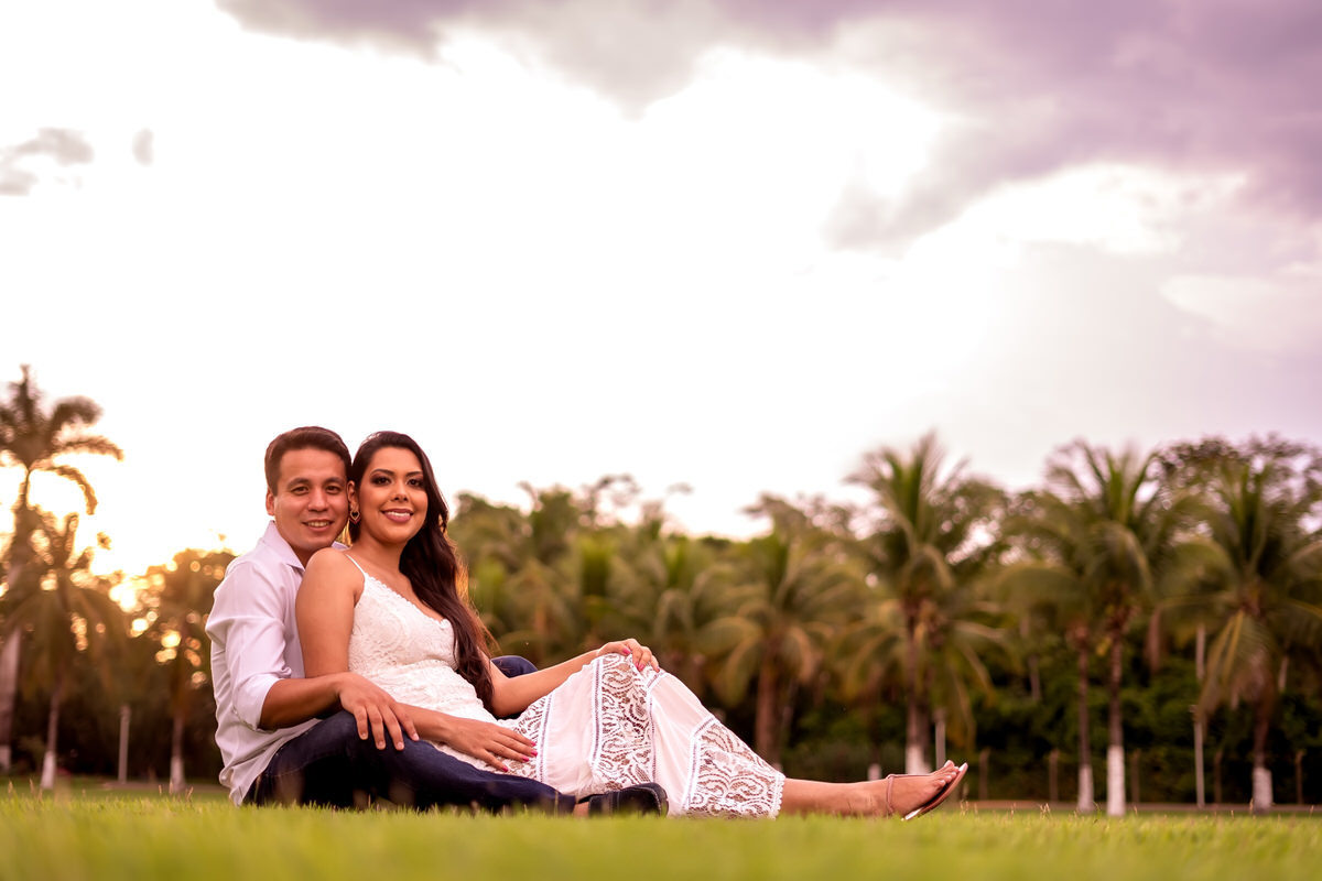 Ensaio-pre-casamento-wedding-por-do-sol-rondonopolis-mt-fotografo-de-casamento-atarcecer