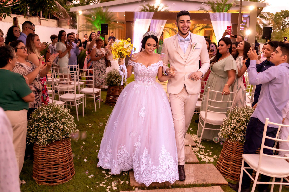 casamento-no-por-do-sol-wedding-renata-e-guilherme-rondonopolis-mt-fotografo-de-casamento-atardecer-noiva-linda-