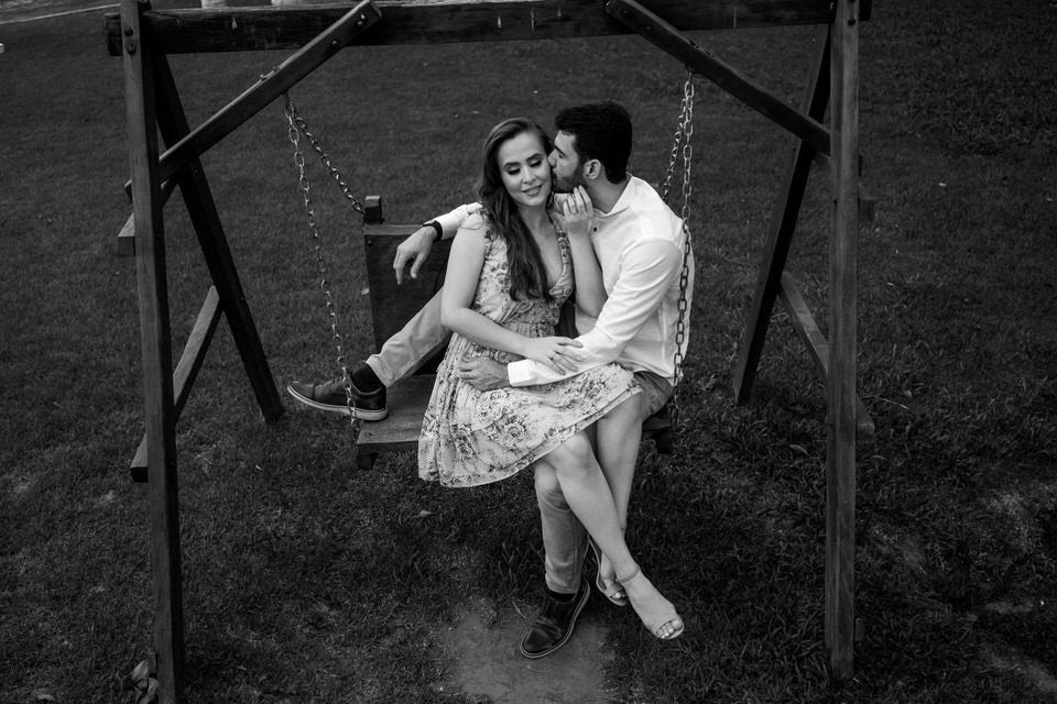 Ensaio Pre wedding, por do sol, casamento, Rondonópolis MT, fotografo Rondonópolis Clever Freitas, ensaio de casal, PB , Preto e Branco