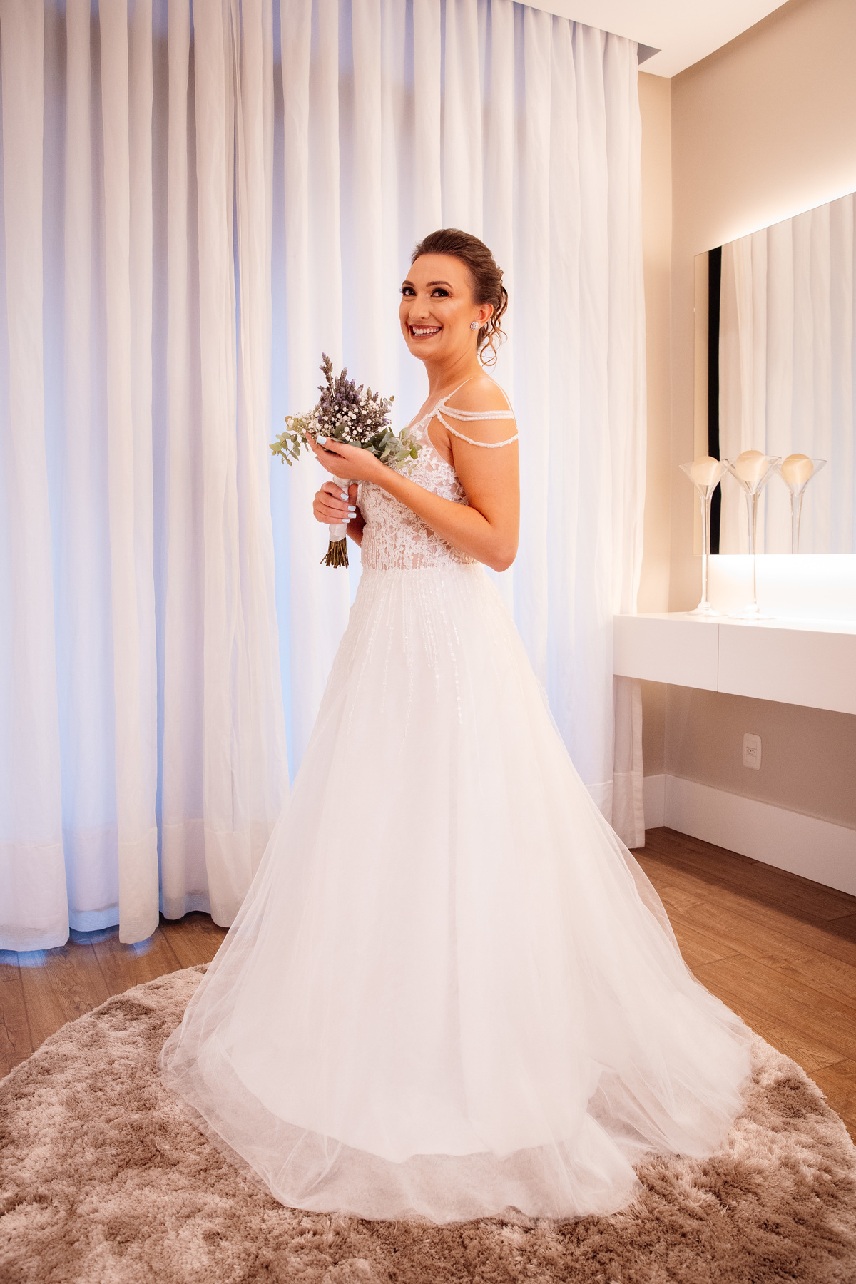 Aline Bortolini Fotografia
Fotógrafo no vale dos vinhedos
Case na Serra Gaúcha
casamento em Garibaldi 