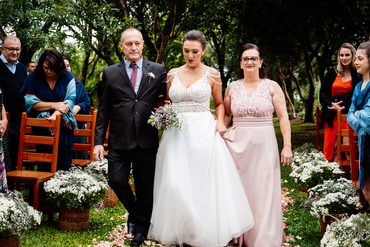 Aline Bortolini Fotografia
Fotógrafo no vale dos vinhedos
Case na Serra Gaúcha
casamento em Garibaldi 