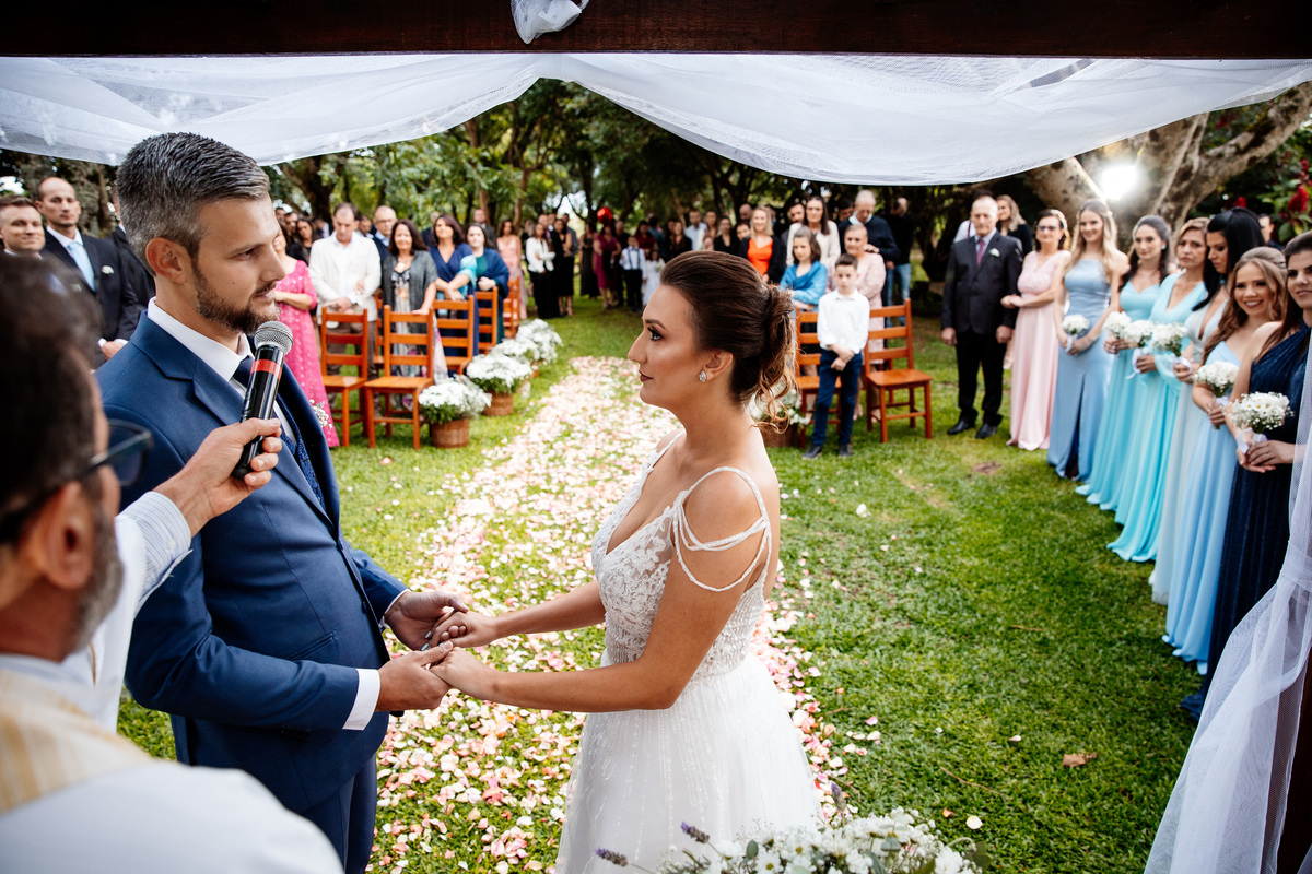 Aline Bortolini Fotografia
Fotógrafo no vale dos vinhedos
Case na Serra Gaúcha
casamento em Garibaldi 