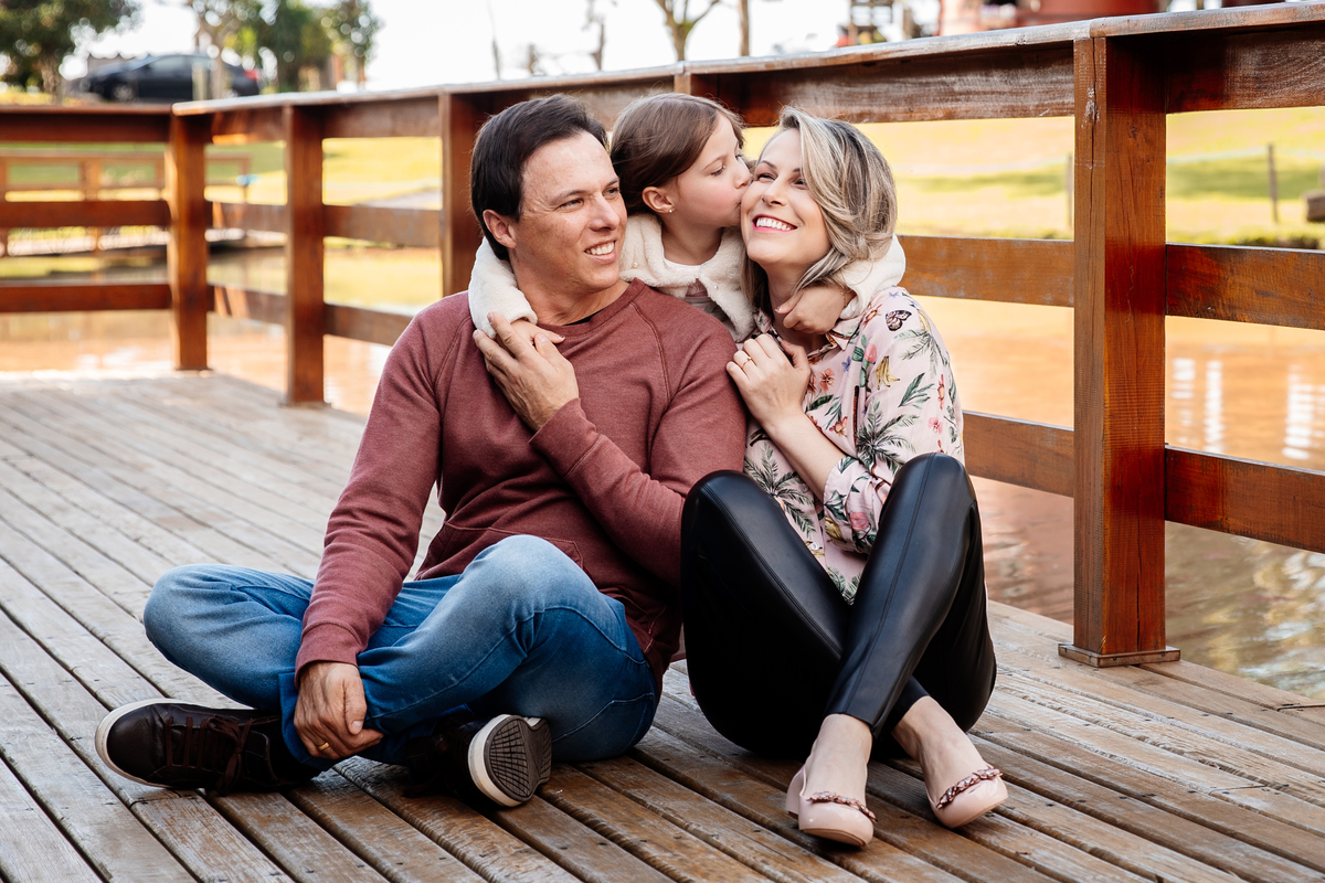 crianças infantil aline bortolini fotografia fotógrafa em garibaldi fotografia garibaldi fotografia externa fotos em família fotografia infantil vale dos vinhedos serra gaúcha porto seguro amor e afeto Essência porto seguro, virtudes, lar, família 