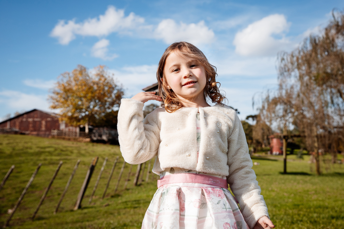 crianças infantil aline bortolini fotografia fotógrafa em garibaldi fotografia garibaldi fotografia externa fotos em família fotografia infantil vale dos vinhedos serra gaúcha porto seguro amor e afeto Essência porto seguro, virtudes, lar, família 