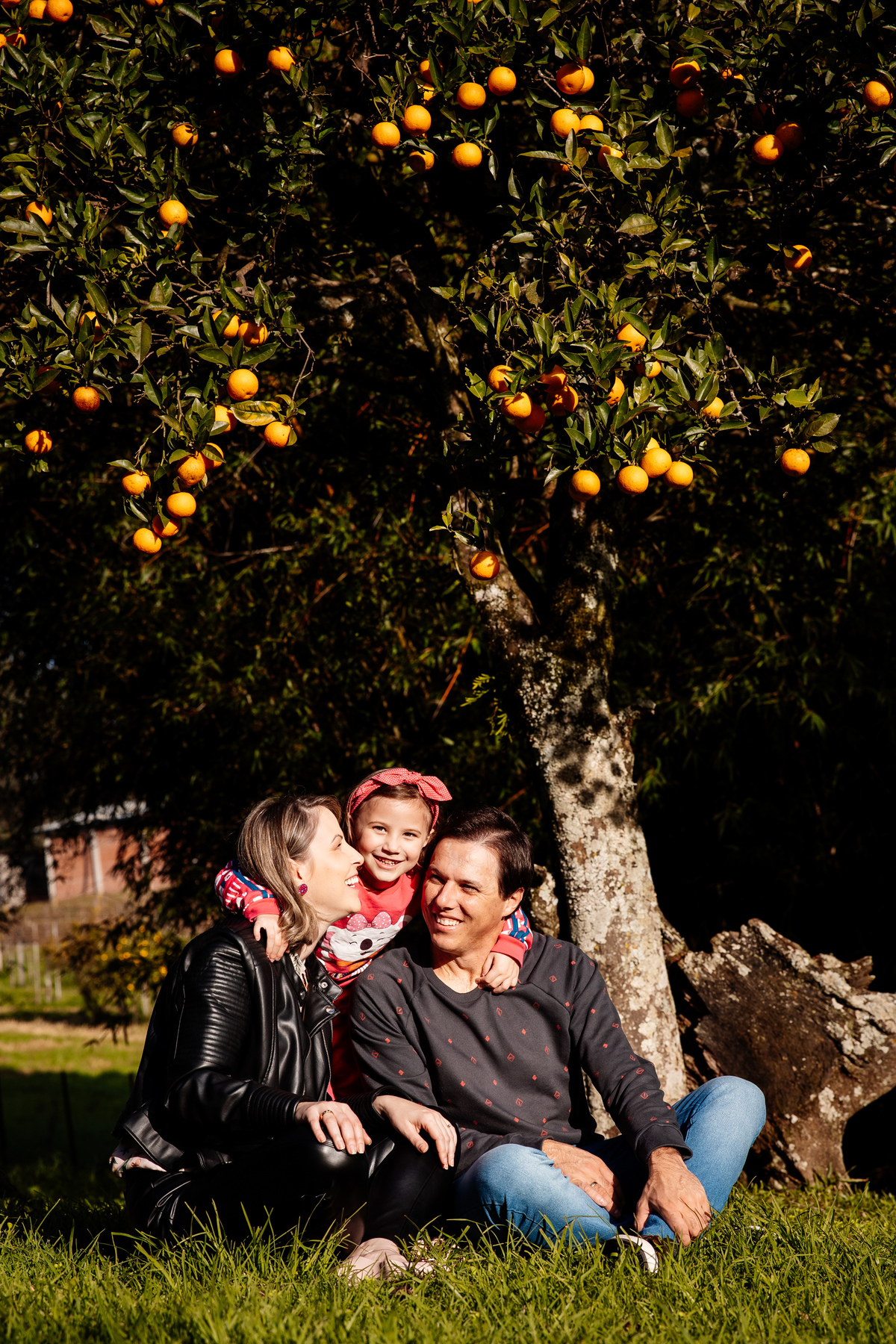 crianças infantil aline bortolini fotografia fotógrafa em garibaldi fotografia garibaldi fotografia externa fotos em família fotografia infantil vale dos vinhedos serra gaúcha porto seguro amor e afeto Essência porto seguro, virtudes, lar, família 