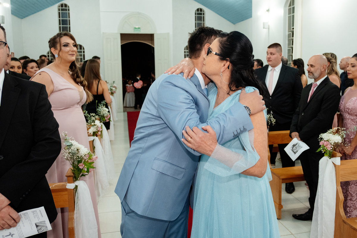 Aline Bortolini Fotografia
Fotógrafo no vale dos vinhedos
Case na Serra Gaúcha
casamento em Garibaldi 