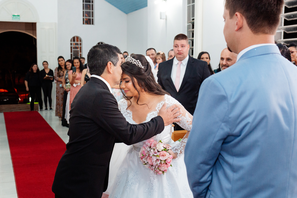 Aline Bortolini Fotografia
Fotógrafo no vale dos vinhedos
Case na Serra Gaúcha
casamento em Garibaldi 