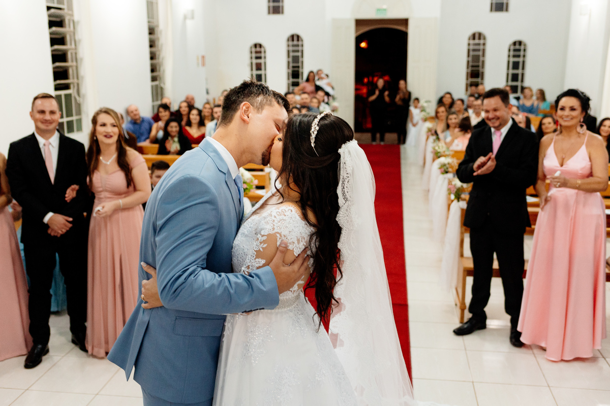 Aline Bortolini Fotografia
Fotógrafo no vale dos vinhedos
Case na Serra Gaúcha
casamento em Garibaldi 