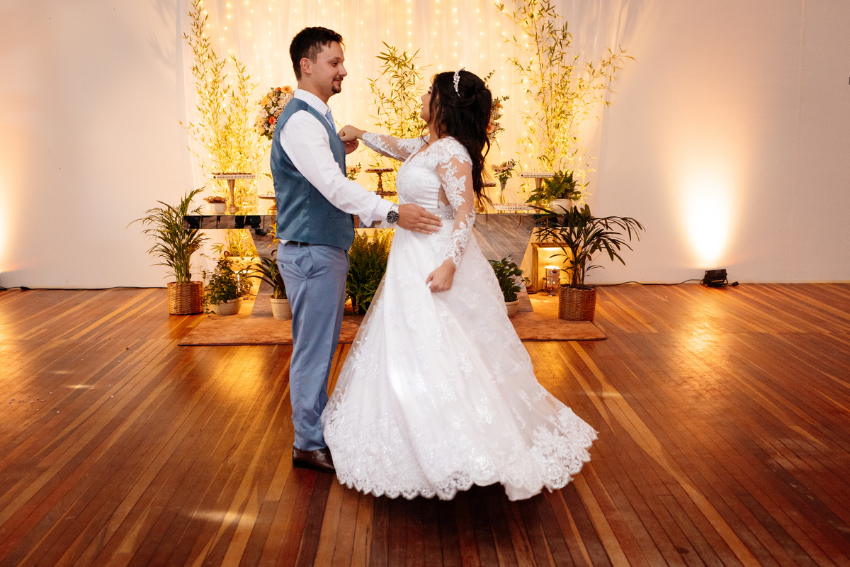 Aline Bortolini Fotografia
Fotógrafo no vale dos vinhedos
Case na Serra Gaúcha
casamento em Garibaldi 