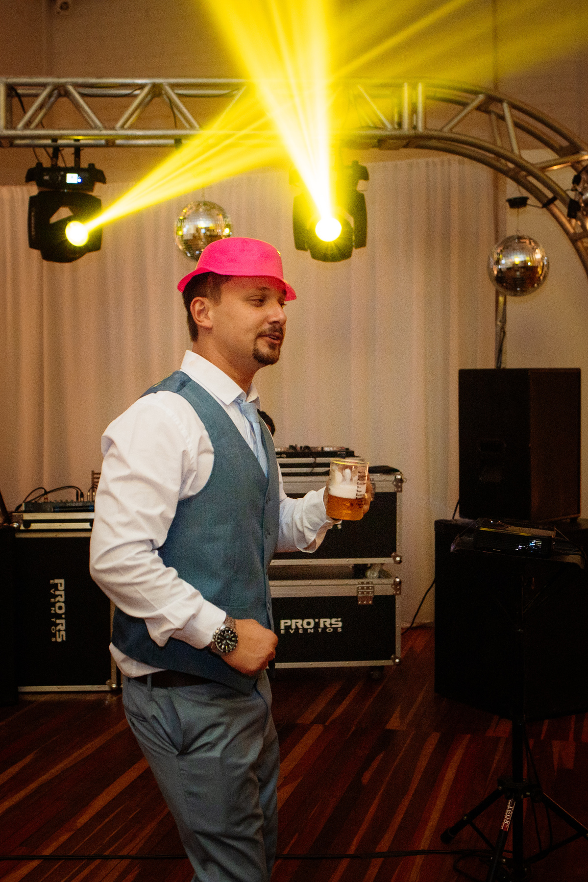 Aline Bortolini Fotografia
Fotógrafo no vale dos vinhedos
Case na Serra Gaúcha
casamento em Garibaldi 