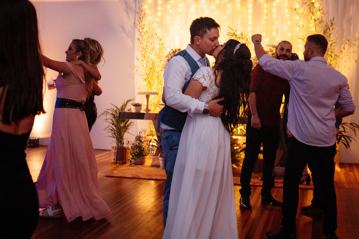 Aline Bortolini Fotografia
Fotógrafo no vale dos vinhedos
Case na Serra Gaúcha
casamento em Garibaldi 
