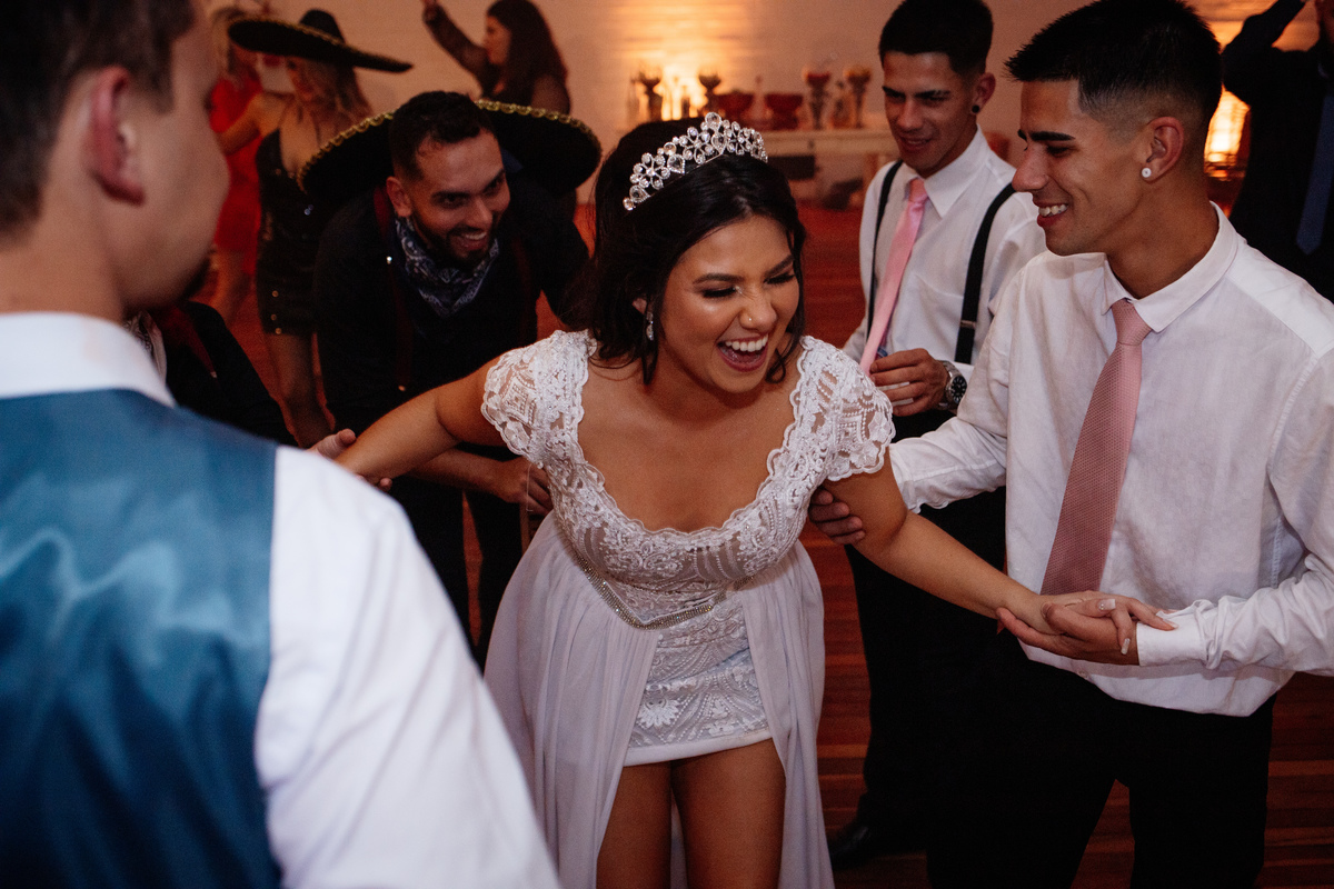 Aline Bortolini Fotografia
Fotógrafo no vale dos vinhedos
Case na Serra Gaúcha
casamento em Garibaldi 