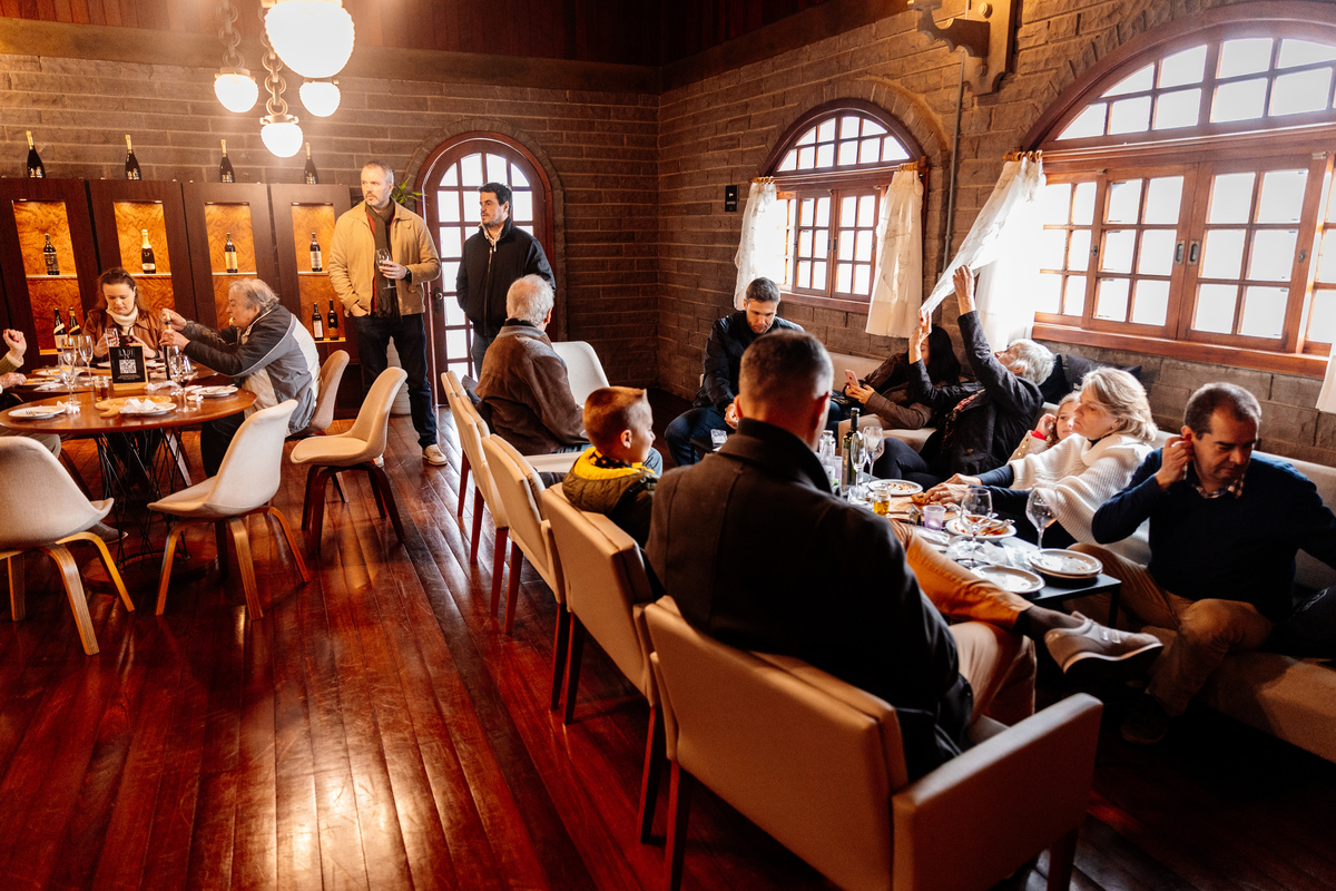 Aline Bortolini Fotografia
Fotógrafo no vale dos vinhedos
Case na Serra Gaúcha
casamento em Garibaldi bodas casa valduga vale dos vinhedos 