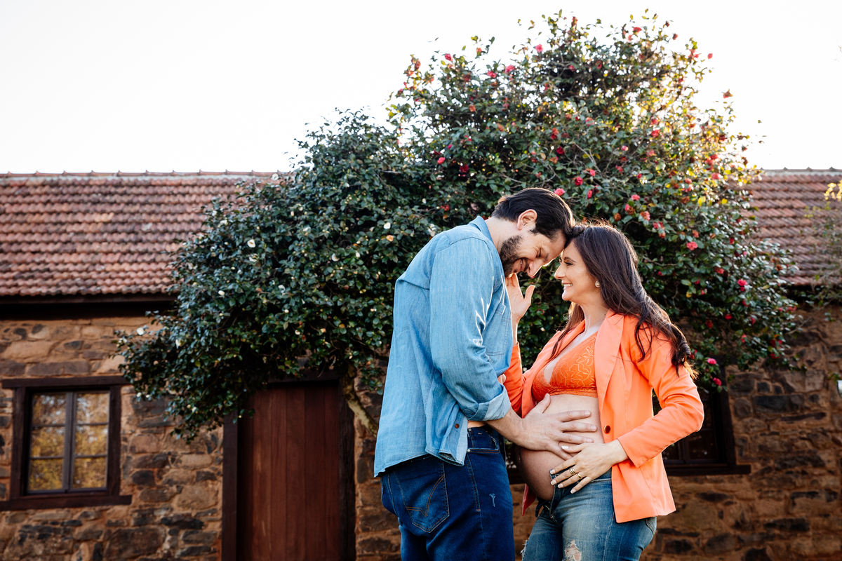 Ensaio Gestante Gestação  Bebê à Bordo Fotografia de gestante Fotógrafos em Garibaldi Fotografia em garibaldi Aline Bortolini Aline Bortolini Fotografia Fotografia em Bento Gonçalves Doce espera Fotografia no vale dos vinhedos Mãe de menino família