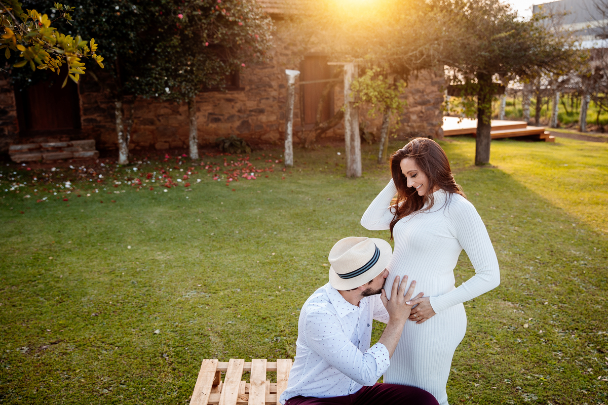 Ensaio Gestante Gestação  Bebê à Bordo Fotografia de gestante Fotógrafos em Garibaldi Fotografia em garibaldi Aline Bortolini Aline Bortolini Fotografia Fotografia em Bento Gonçalves Doce espera Fotografia no vale dos vinhedos Mãe de menino família