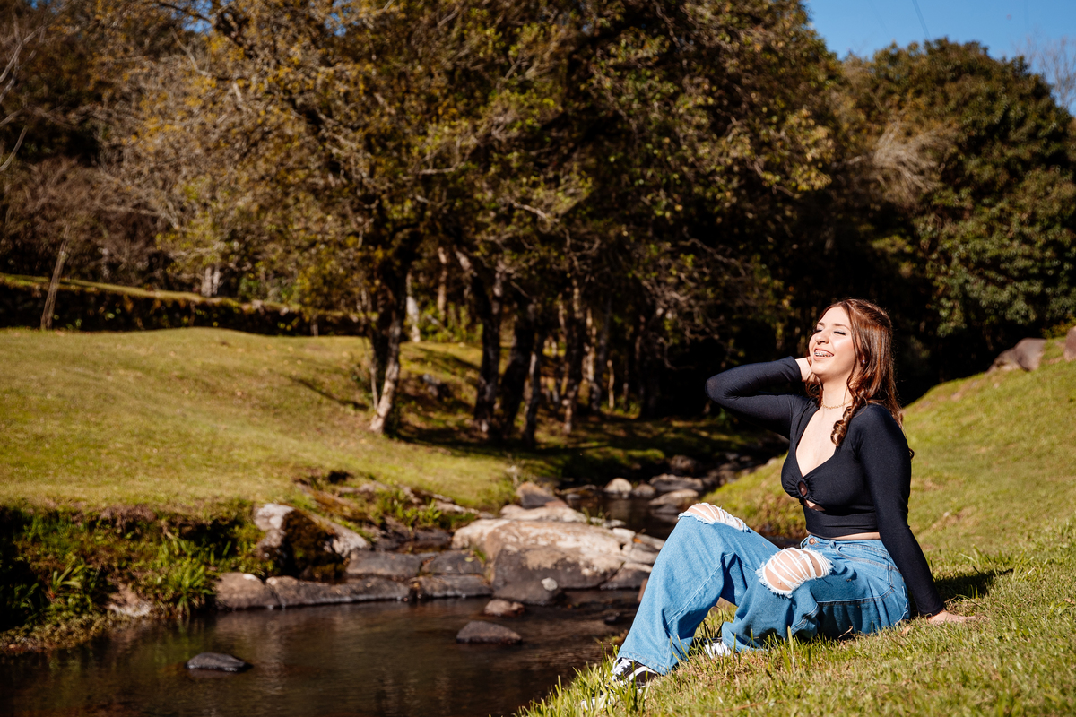 Ensaio externo ensaio de 15 15 anos ensaio fotográfico Serra Gaúcha Debutantes Aline Bortolini fotografia garibaldi - RS Vale dos Vinhedos Aline Bortolini Fotografia meu 15 2021 debutante  fotografia externa fotografia de família 