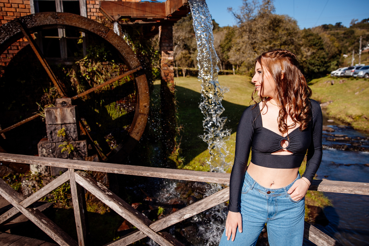 Ensaio externo ensaio de 15 15 anos ensaio fotográfico Serra Gaúcha Debutantes Aline Bortolini fotografia garibaldi - RS Vale dos Vinhedos Aline Bortolini Fotografia meu 15 2021 debutante  fotografia externa fotografia de família 