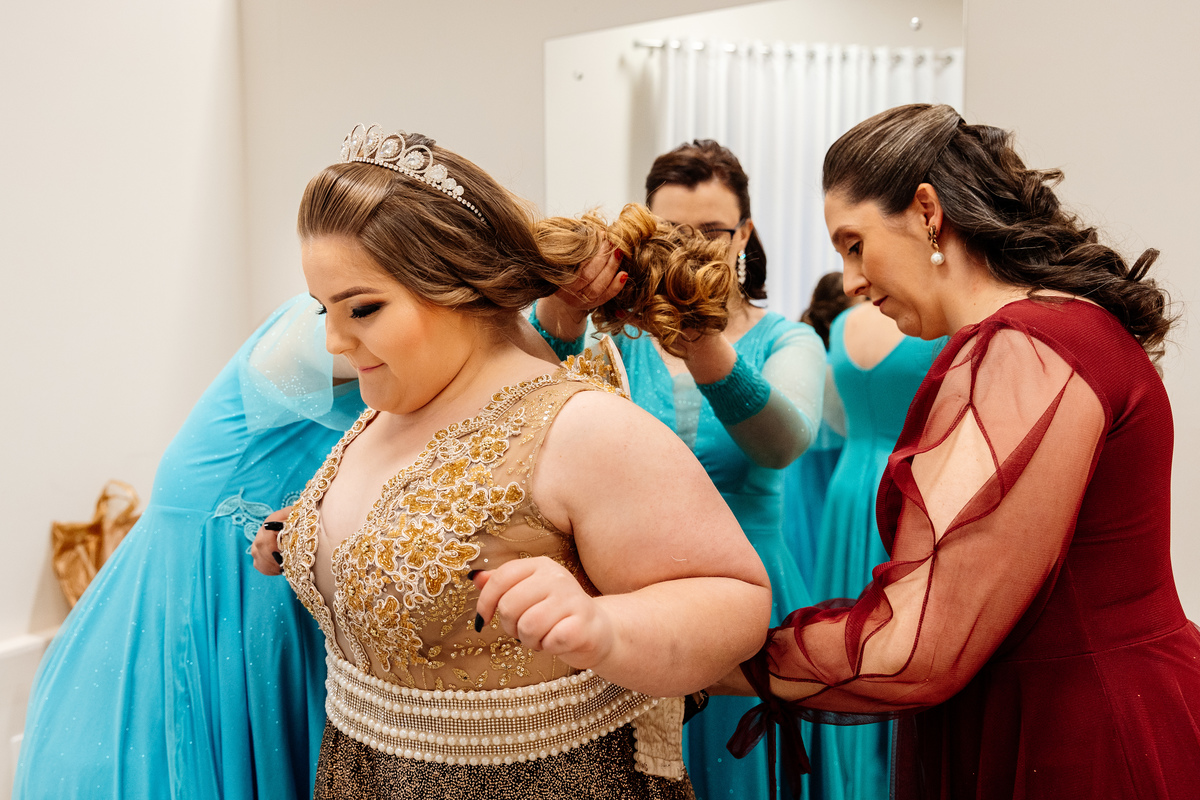 dos sonhos 15 anos menina moça debutante book festa de 15 15 anos fotografia de 15 anos fotografia de eventos garibaldi bento gonçalves sentimento essência vida vestido de 15 